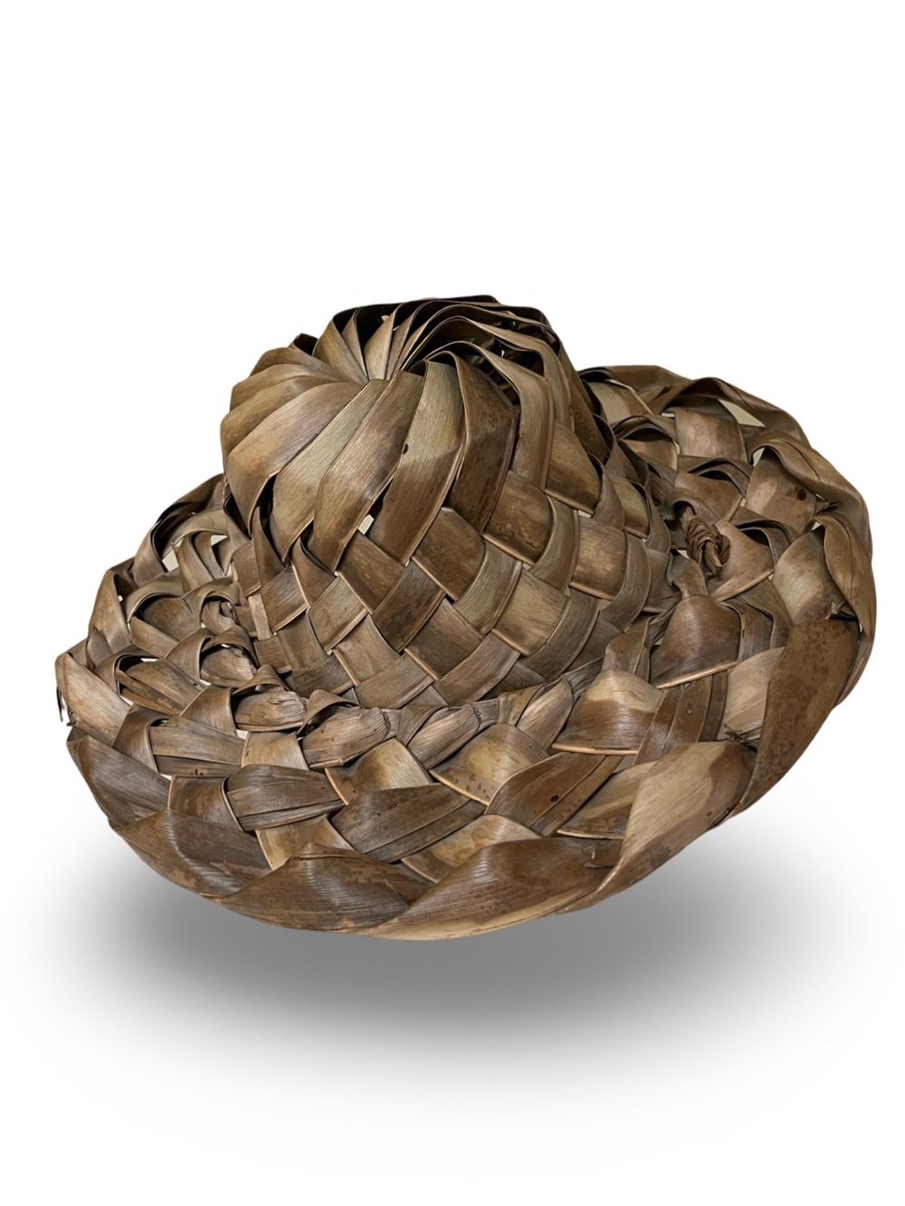Vintage Hawaiian Style Palm Frond Woven Straw Bucket Hat - Picture 4 of 8